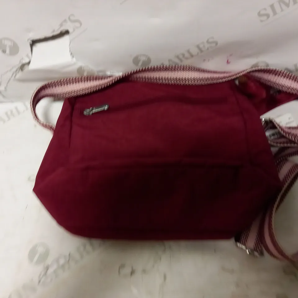 KIPLING DONAVER MEDIUM ZIP TOP CROSSBODY BAG - URBAN CARMINE
