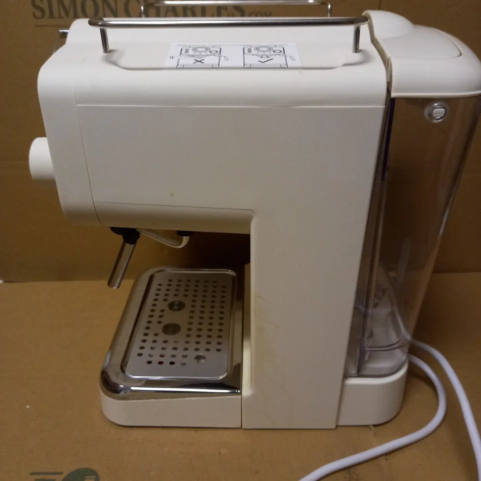 SWAN NORDIC ESPRESSO COFFEE MAKER - COTTON WHITE