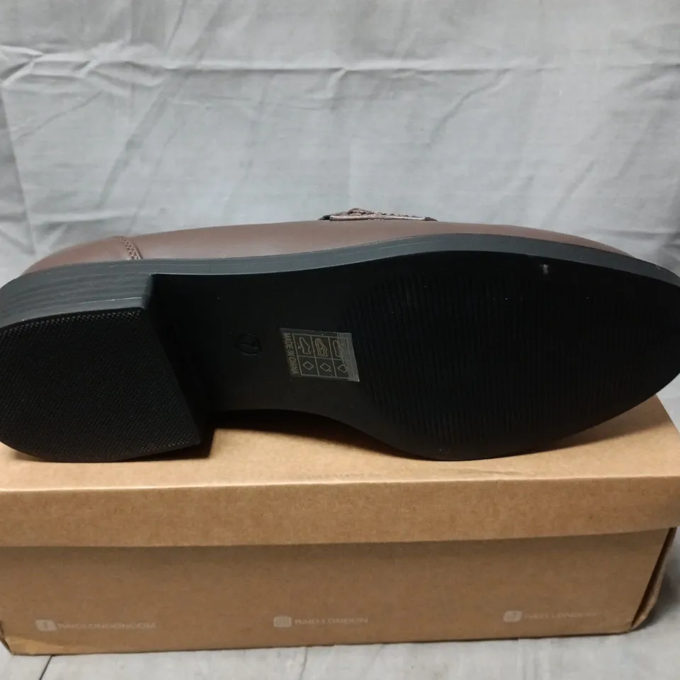 BOXED PAIR OF RAID LONDON WIDE FIT NONNIE PENNY LOAFERS IN BROWN - UK 7