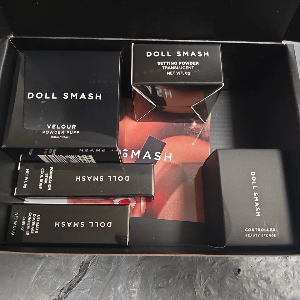 DOLL SMASH 5-PIECE BEAUTY SET 