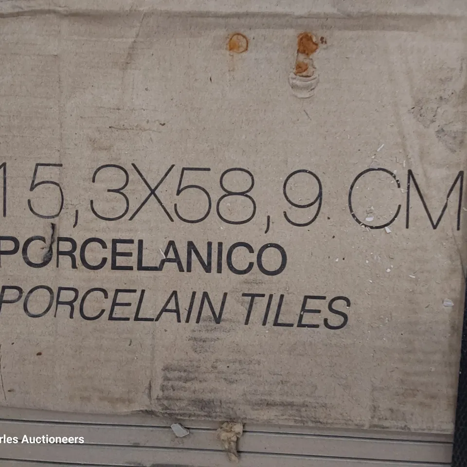 PALLET OF APPROXIMATELY 92 RIBERA BIANCO WOOD EFFECT TILES EACH 153 × 589mm TOTAL 8.3 sq m