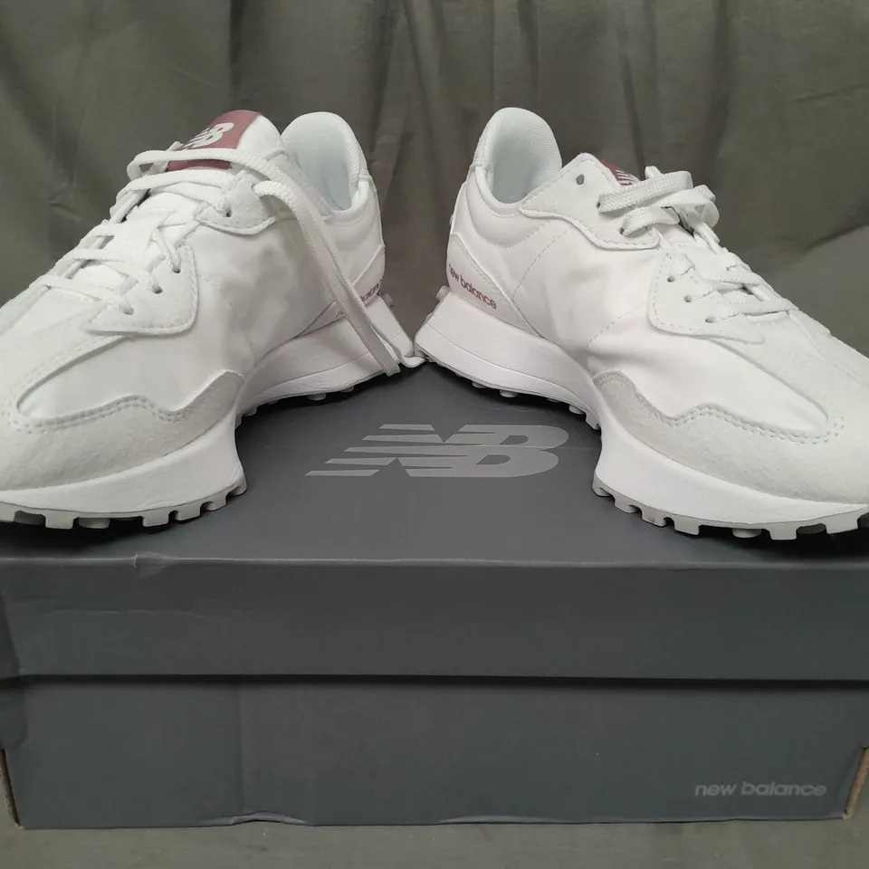 BOXED PAIR OF NEW BALANCE 327 TRAINERS IN WHITE/BERRY UK SIZE 5