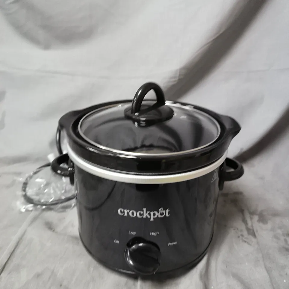 BOXED CROCKPOT 1.8L BLACK MANUAL SLOW COOKER