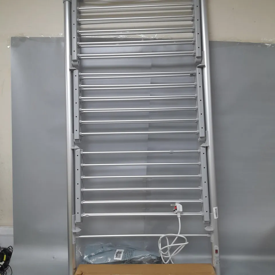 BOXED OUTLET ORGANISED OPTIONS 3 TIER HEATED AIRER WITH 21M DRYING SPACE - COLLECTION ONLY