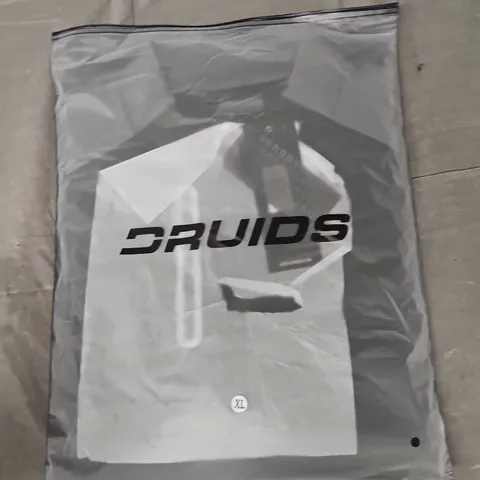 BAGGED DRUIDS RAGLAN MIDLAYER IN BLACK - XL