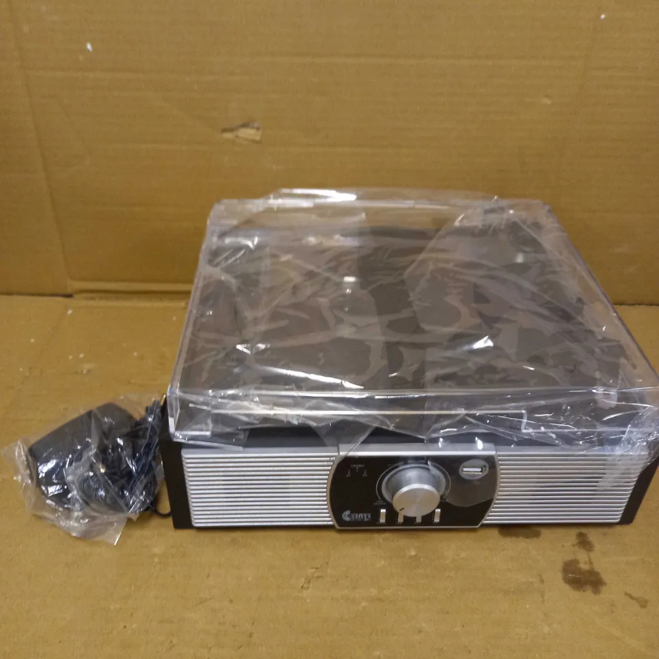 BOXED VINYL MUSIC ON VM0-009 VINTAGE CLASSIC TURNTABLE