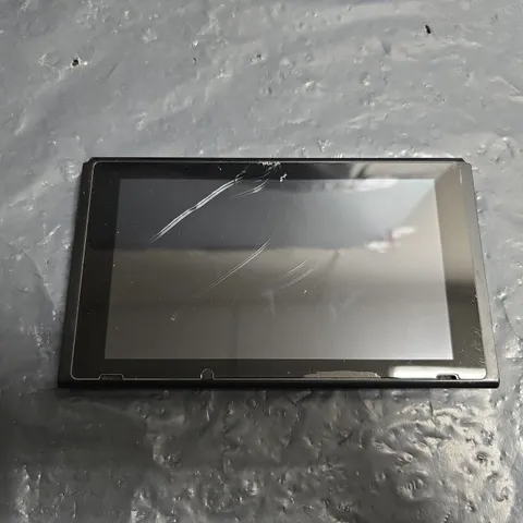 NINTENDO SWITCH CONSOLE (BLACK) – FRONT SCREEN CRACKED