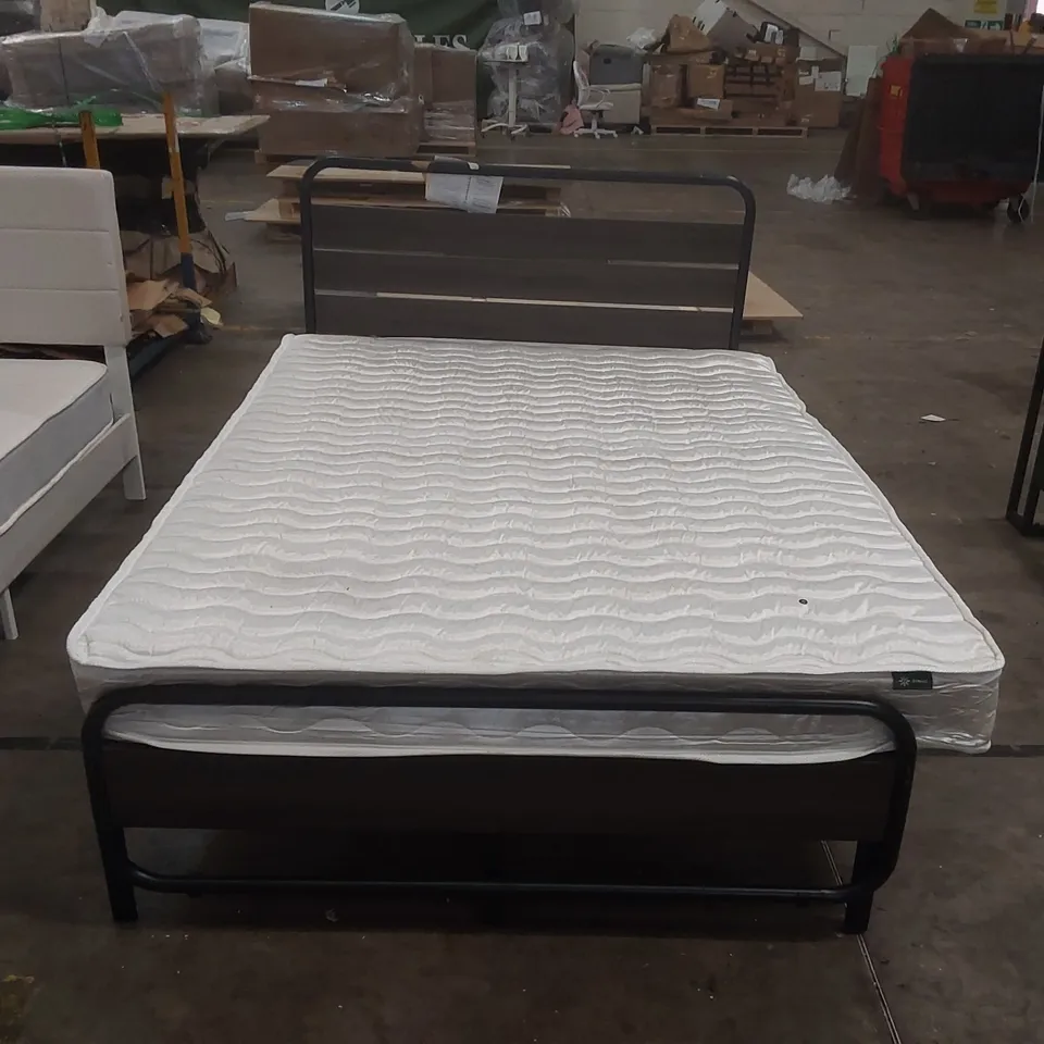 SANA LOW PROFILE METAL 4'6 DOUBLE BED FRAME WITH WOOD HEADBOARD AND 5' KING SIZE MATTRESS - MATTRESS AND BED ARE DIFFERENT SIZES