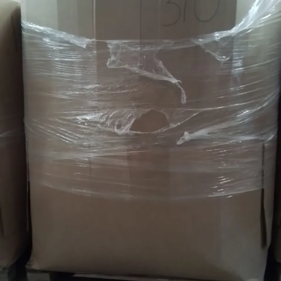 PALLET TO CONTAIN A LARGE QUANTITY OF GARDEN HOSES AND BITS OF SWIMMING RELATED PRODUCTS