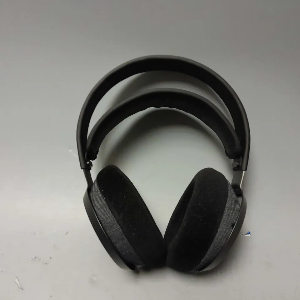 BOXED PHILIPS FIDELLO X3 HEADPHONES