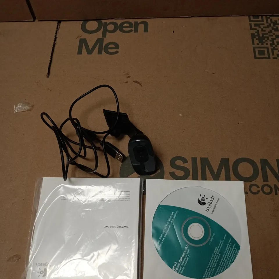LOGITECH HD WEBCAM C270 – BOXED WITH USB CABLE AND SOFTWARE CD