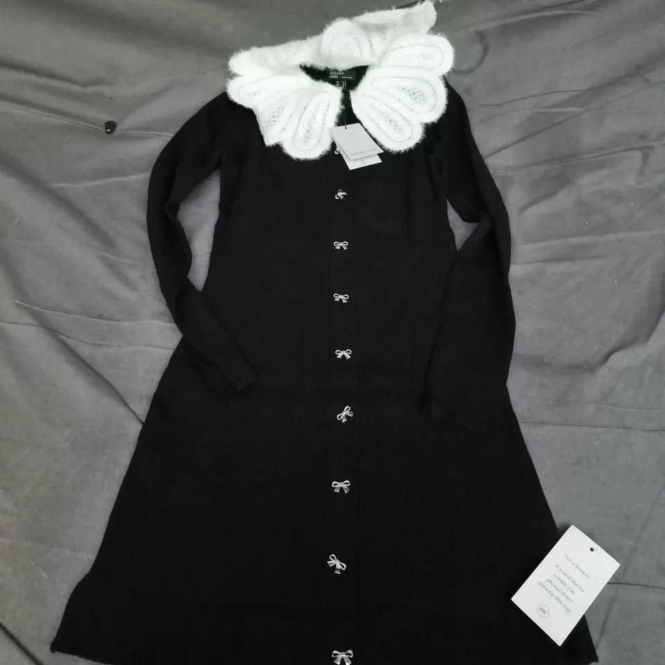 NOBODYS CHILD CROCHET COLLAR MINI DRESS PLAIN IN BLACK/WHITE - UK SMALL