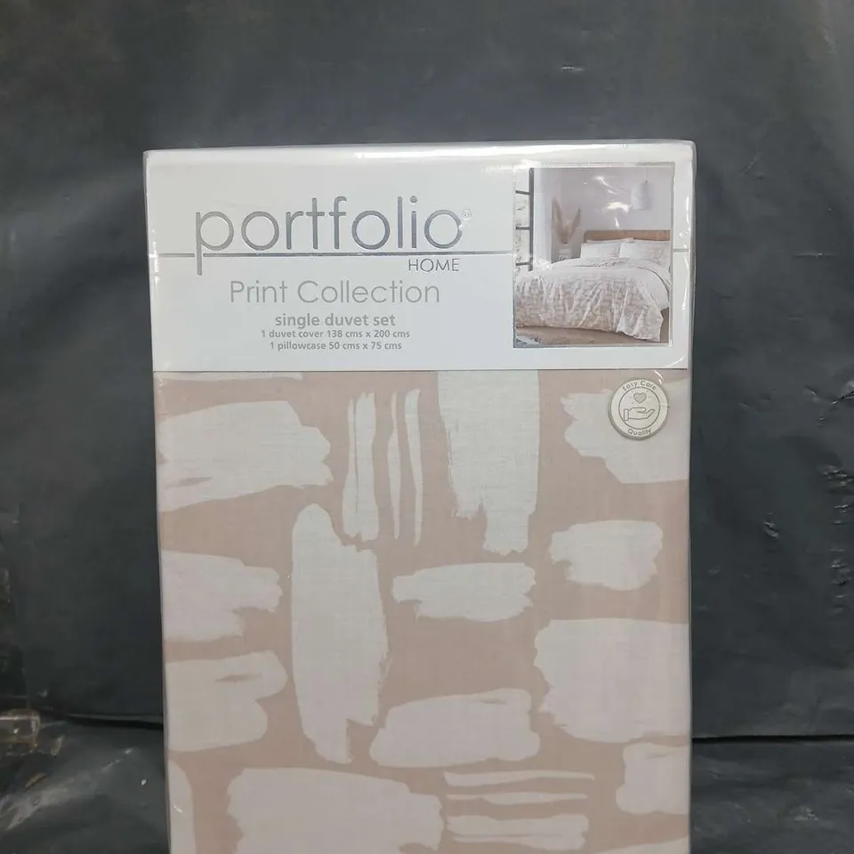 SEALED PORTFOLIO PRINT COLLECTION DUVET SET - DUSA - SINGLE 