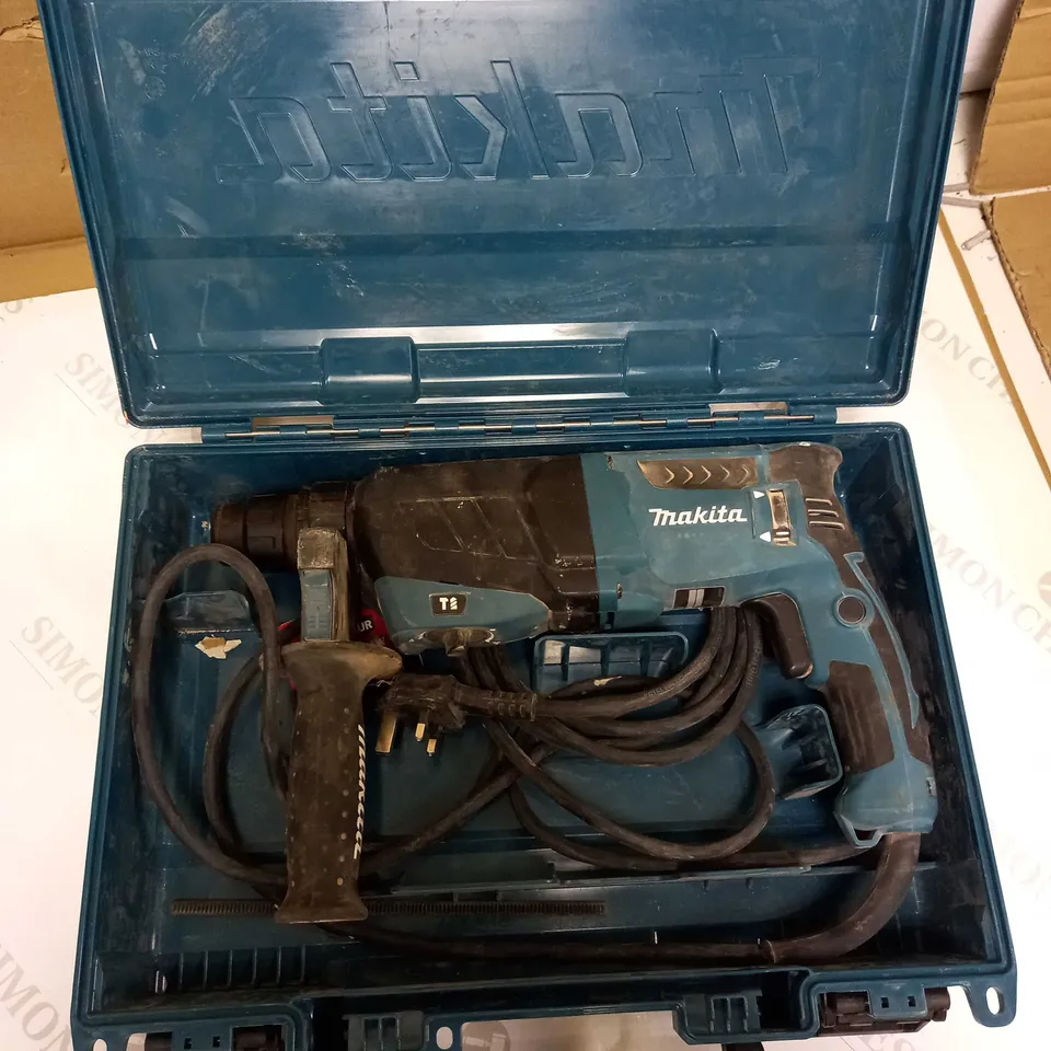 MAKITA HR2630 ROTARY HAMMER DRILL