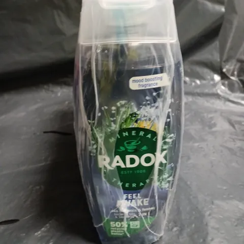 RADOX 6-PACK OF FEEL WAKE 450ML SHOWER GELS