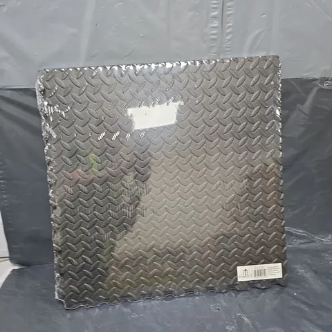 8 PACKS OF CONNECTABLE FLOOR PADDING IN BLACK BY HOMEHUT - COLLECTION ONLY 