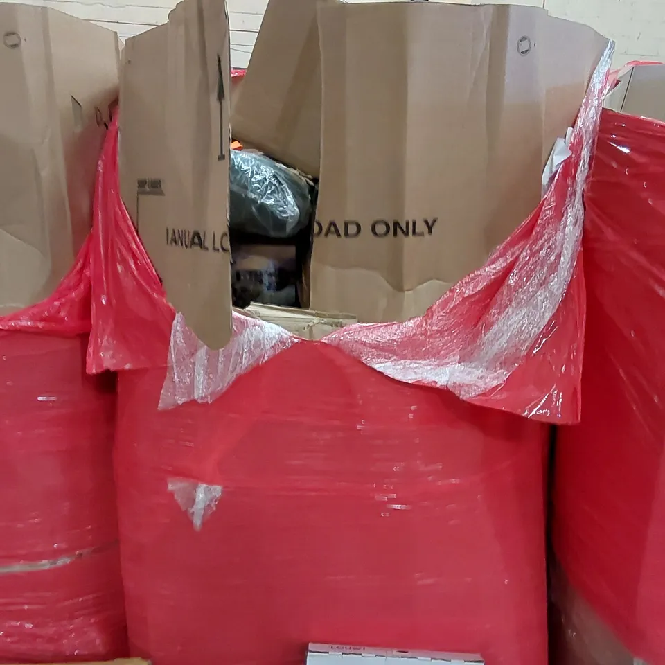 PALLET OF ASSORTED ITEMS INCLUDING: TENTS, SHELVES WITH WHEELS, TOILET SEAT, CAT PLAY TOWER, T-SHIRT