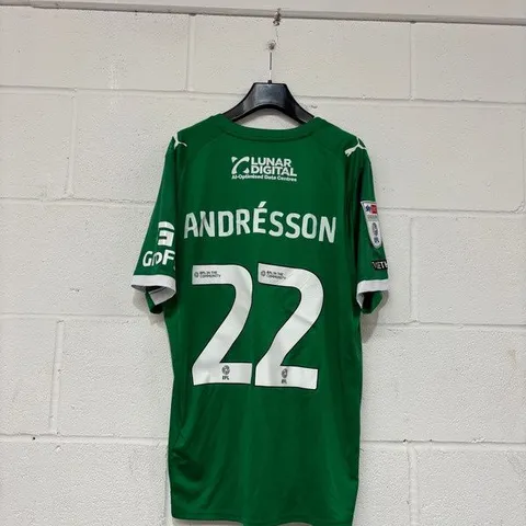 STOCKPORT COUNTY F.C LEAGUE ONE MATCH WORN THIRD KIT IN GREEN - UK L / BENONY BREKI ANDRESSON #22
