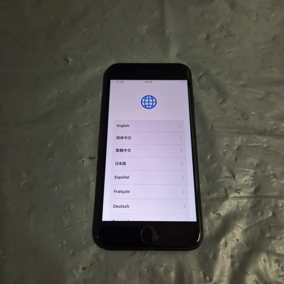 APPLE IPHONE SE IN BLACK