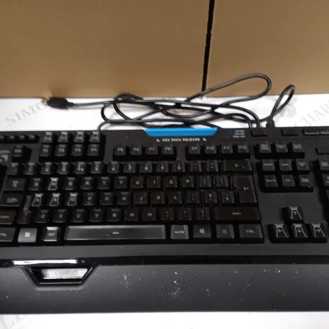 LOGITECH G910 ORION SPECTRUM KEYBOARD