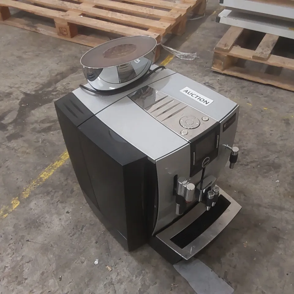 JURA COMMERCIAL BEAN TO CUP COFFEE MACHINE