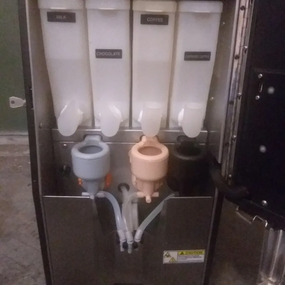 COFFETEK VITRO 4 GB COFFEE MACHINE