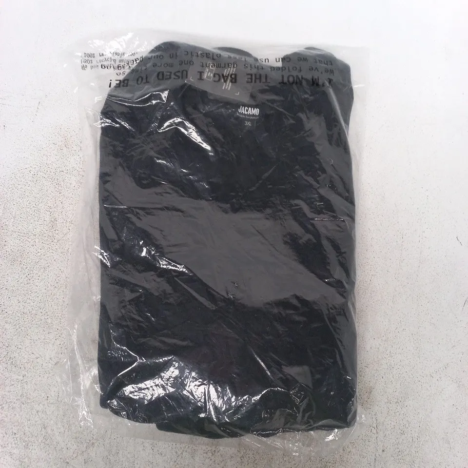 BAGGED JACAMO V-NECK JUMPER IN BLACK SIZE 3XL