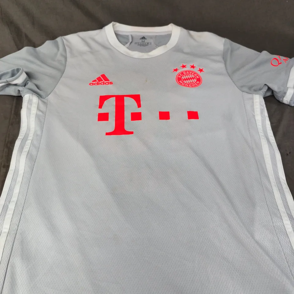 FC BAYERN MUNICH AWAY JERSEY - SANE 10 - SIZE M