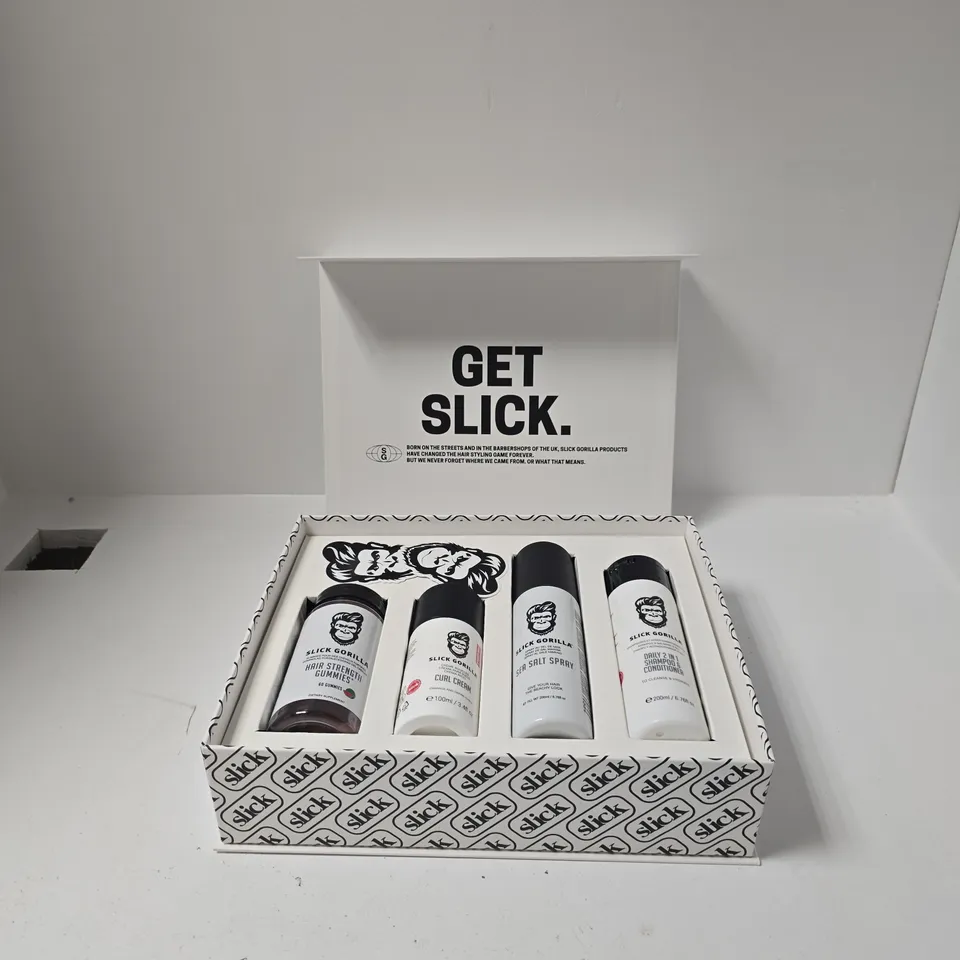 SLICK GORILLA HAIR CARE GIFT SET – 4-PIECE COLLECTION (GUMMIES, CURL CREAM, SEA SALT SPRAY, DAILY 2-IN-1 SHAMPOO & CONDITIONER)