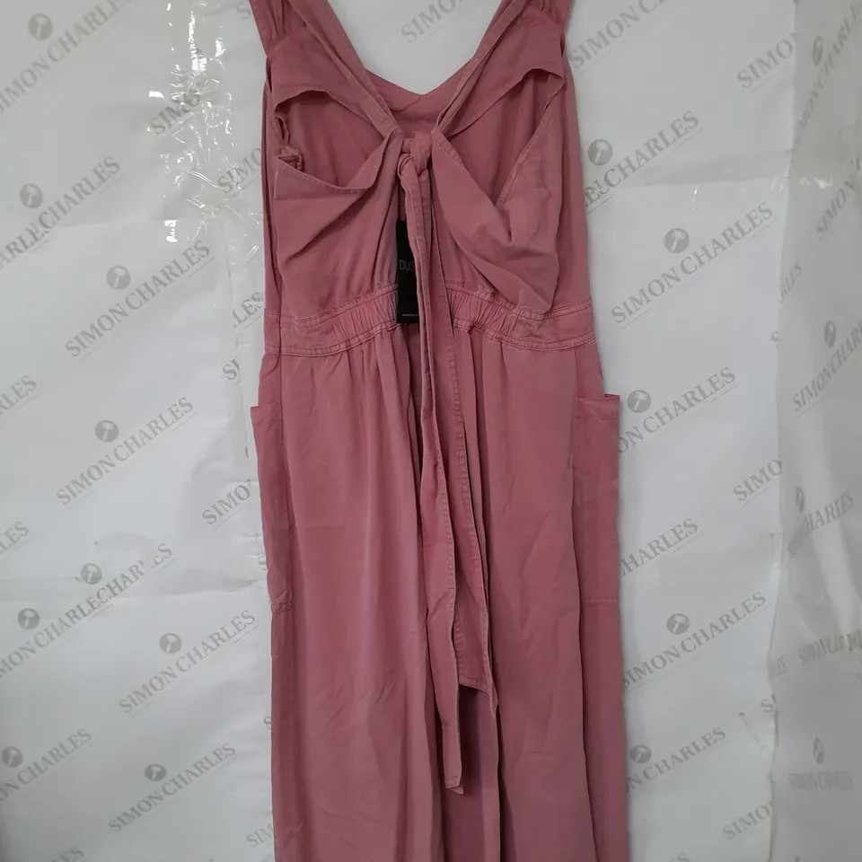 DUSK POCKET DETAIL PLEATED STRAP DRESS IN PINK SIZE 14