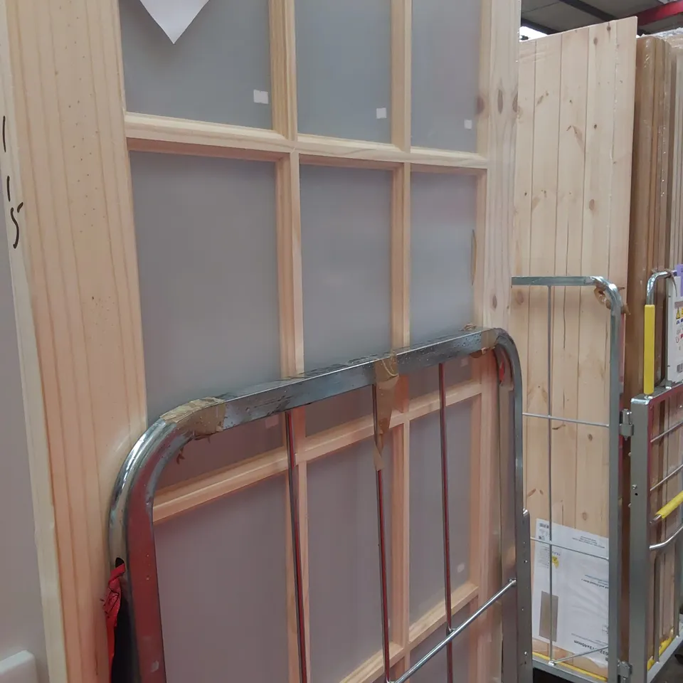 KNOTTY PINE 15 LITE GLAZED INTERNAL DOOR  1981 × 838mm
