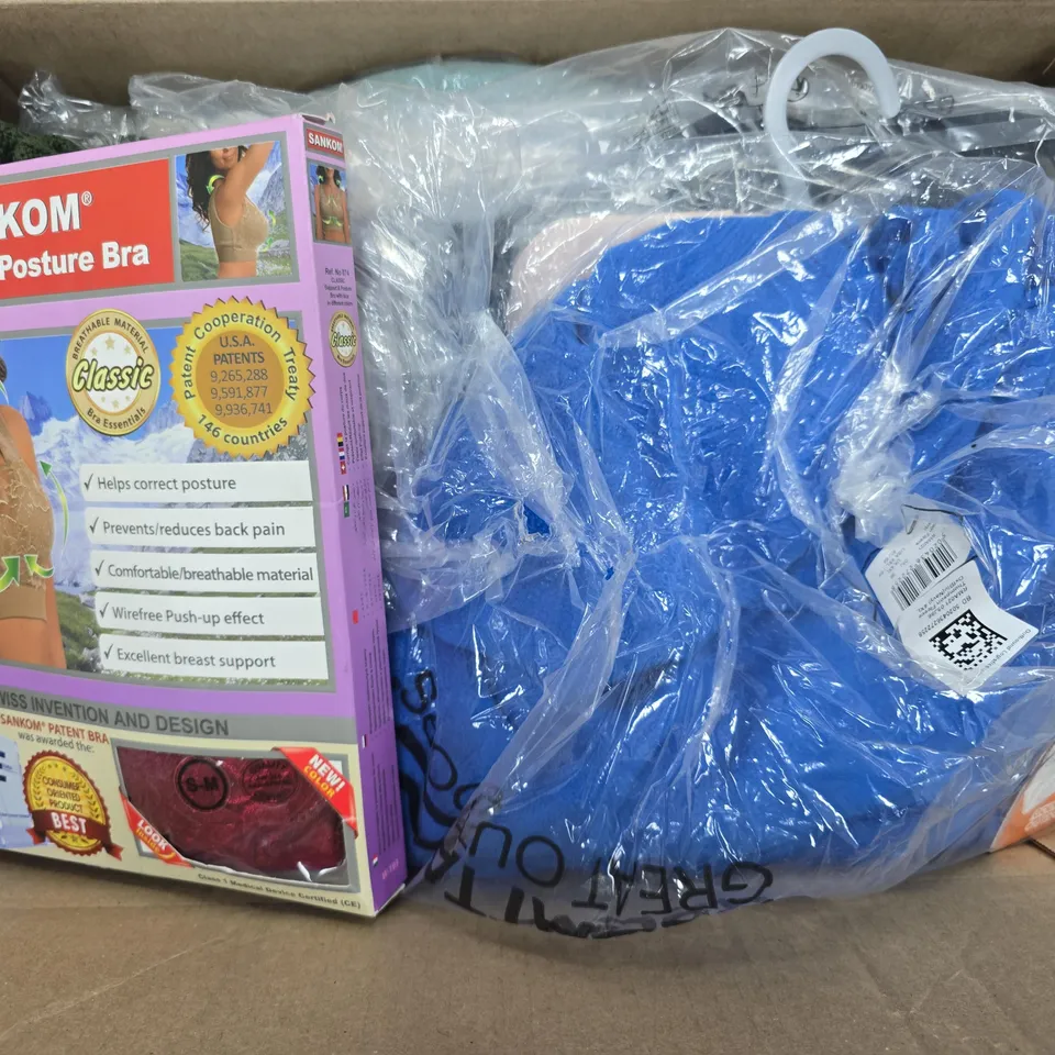 APPROXIMATELY 15 ASSORTED ITEMS TO INCLUDE SANKOM SUPPORT BRA, LIVMORE TOWEL SET, REGATTA CLOTHING, ETC - COLLECTION ONLY
