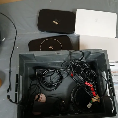 Assorted Computer Peripherals & Networking Cables – Mixed Lot