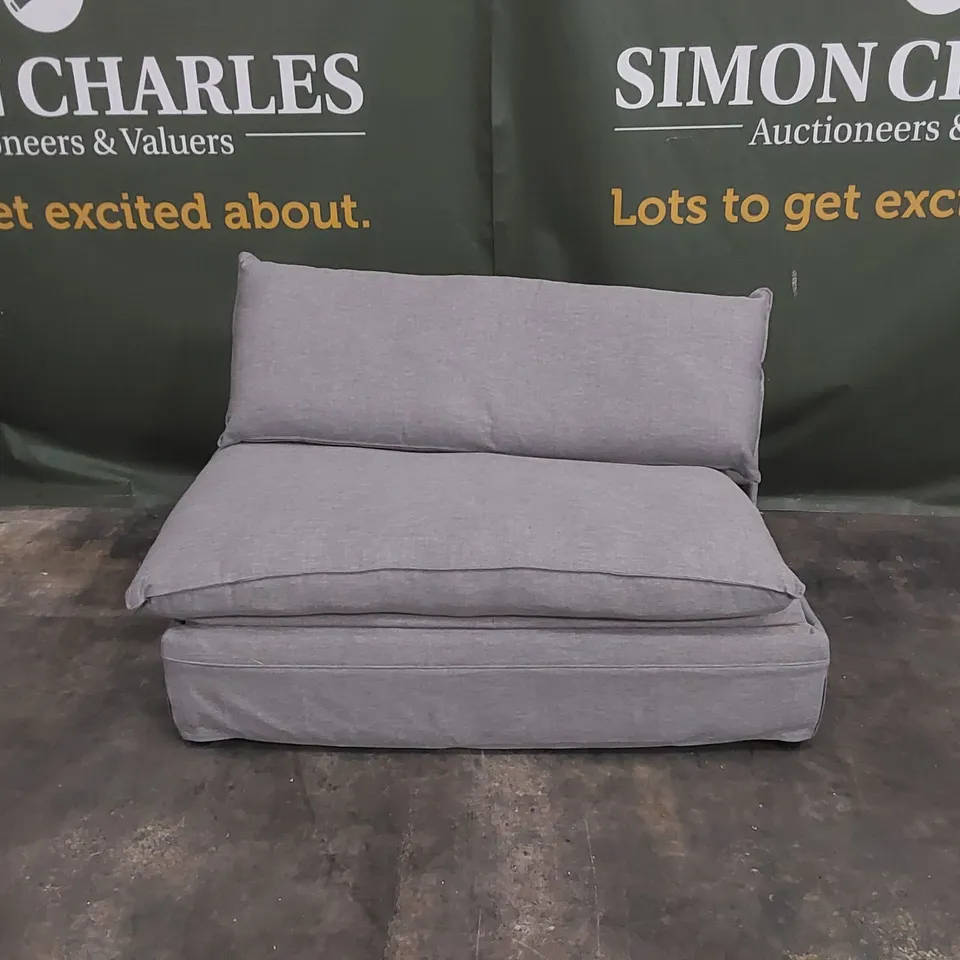 QUALITY DESIGNER GREY FABRIC UPHOLSTERED SOFA BED