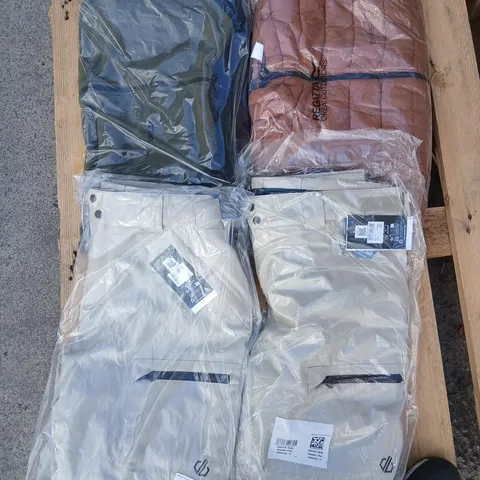 APPROXIMATELY SIX ASSORTED BRAND NEW REGATTA CLOTHING ITEMS