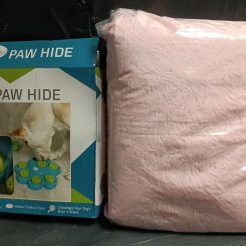 CAGE OF APPROXIMATELY 20 ASSORTED HOUSEHOLD ITEMS TO INCLUDE PAW HIDE PET TREAT TRAY, ETC - COLLECTION ONLY