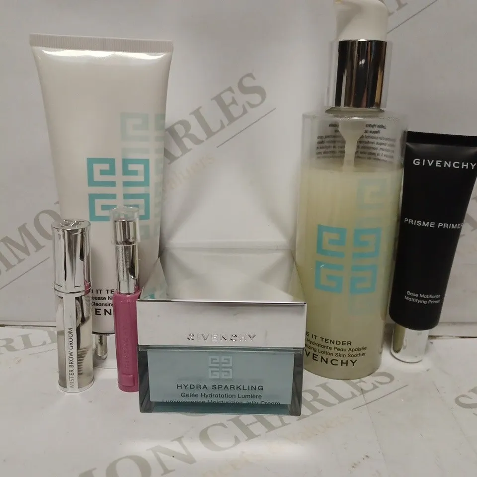 LOT OF APPROXIMATELY 13 GIVENCHY PRODUCTS TO INCLUDE 4 PRISME PRIMER (25ml), 2 HYDRA SPARKLING MOISTURISING JELLY CREAM (50ml), 2 CLEAN IT TENDER CLEANSUNG FOAM (125m), 2 MISER BROW GROOM BROW SETTER,