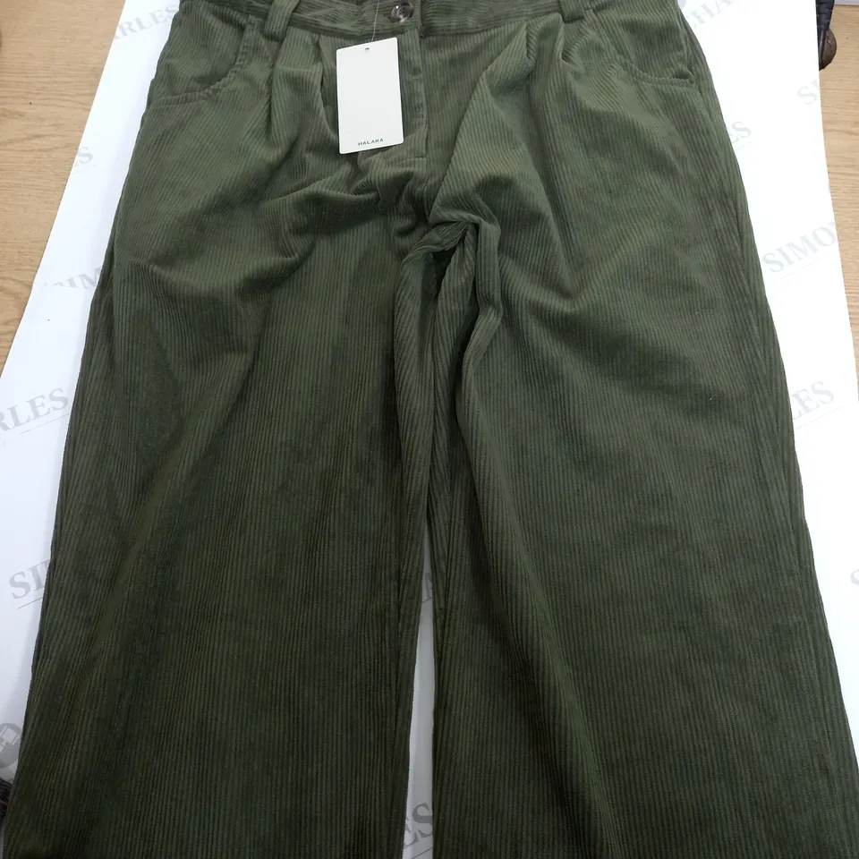 HALARA GREEN CORD TROUSERS WIDE LEG SIZE L