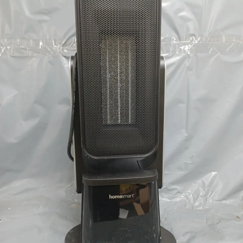 HOMESMART FLAME EFFECT CERAMIC HEATER