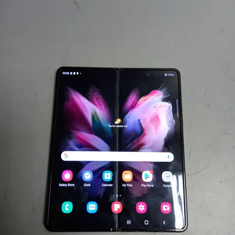 UNBOXED SAMSUNG GALAXY Z FOLD3 5G 512GB