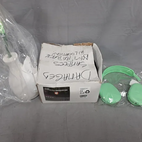 BOX OF APPROX 5 ASSORTED ITEMS TO INCLUDE HEADPHONES, TAKE LIGHTS AND ARTIFICIAL FLOWERS