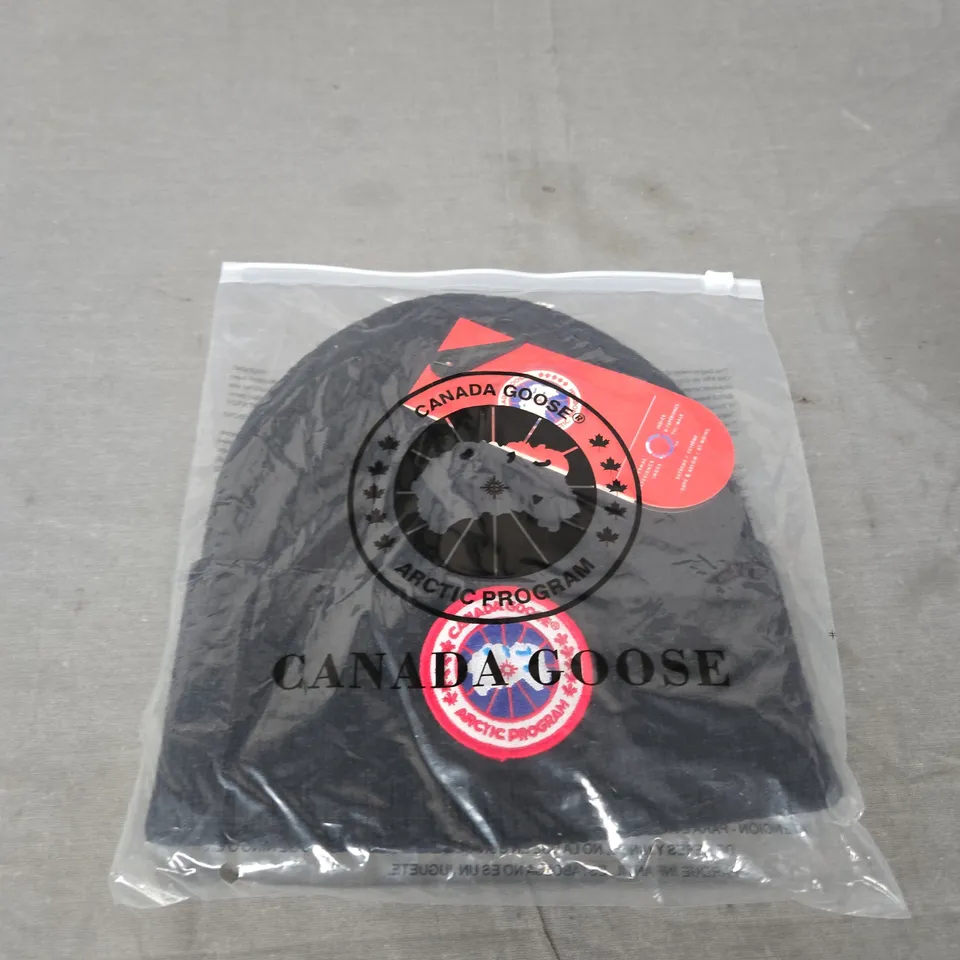 BAGGED CANADA GOOSE BEANIE HAT