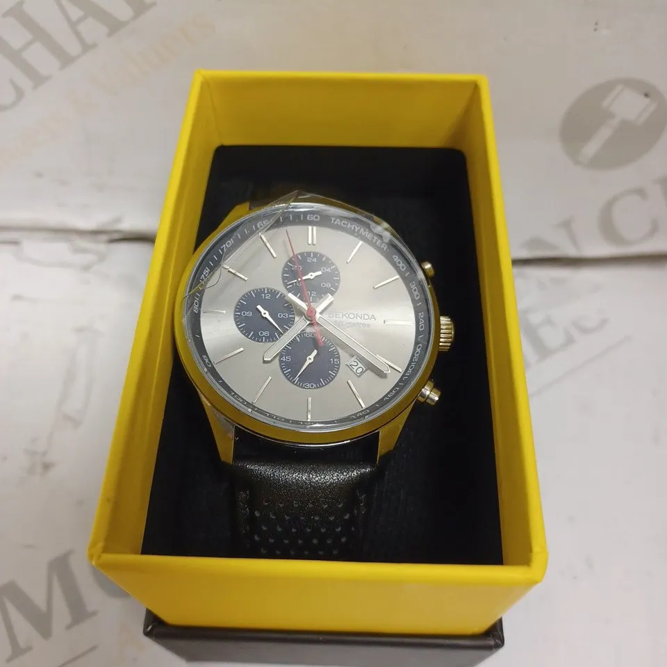 BOXED SEKONDA WATCH - STAINLESS STEEL BACK - LEATHER STRAP - JAPAN MOVEMENT - WATER RESISTANT 50M - SUB DIAL. 