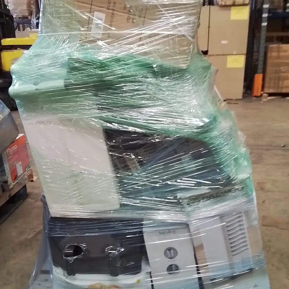 PALLET CONTAINING A LARGE QUANTITY OF ELECTRICAL PRODUCTS TO INCLUDE;BLENDER,TOASTER,KETTLE,VACUUM CLEANER,SPACE HEATER