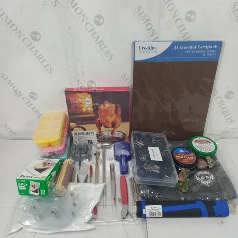 APPROXIMATELY 10 ASSORTED HOUSEHOLD GOODS TO INCLUDE FUJIFILM INSTAX MINI FILM, BIRCH SHOE POLISH, TRAVEL LUNCH BAG ETC.