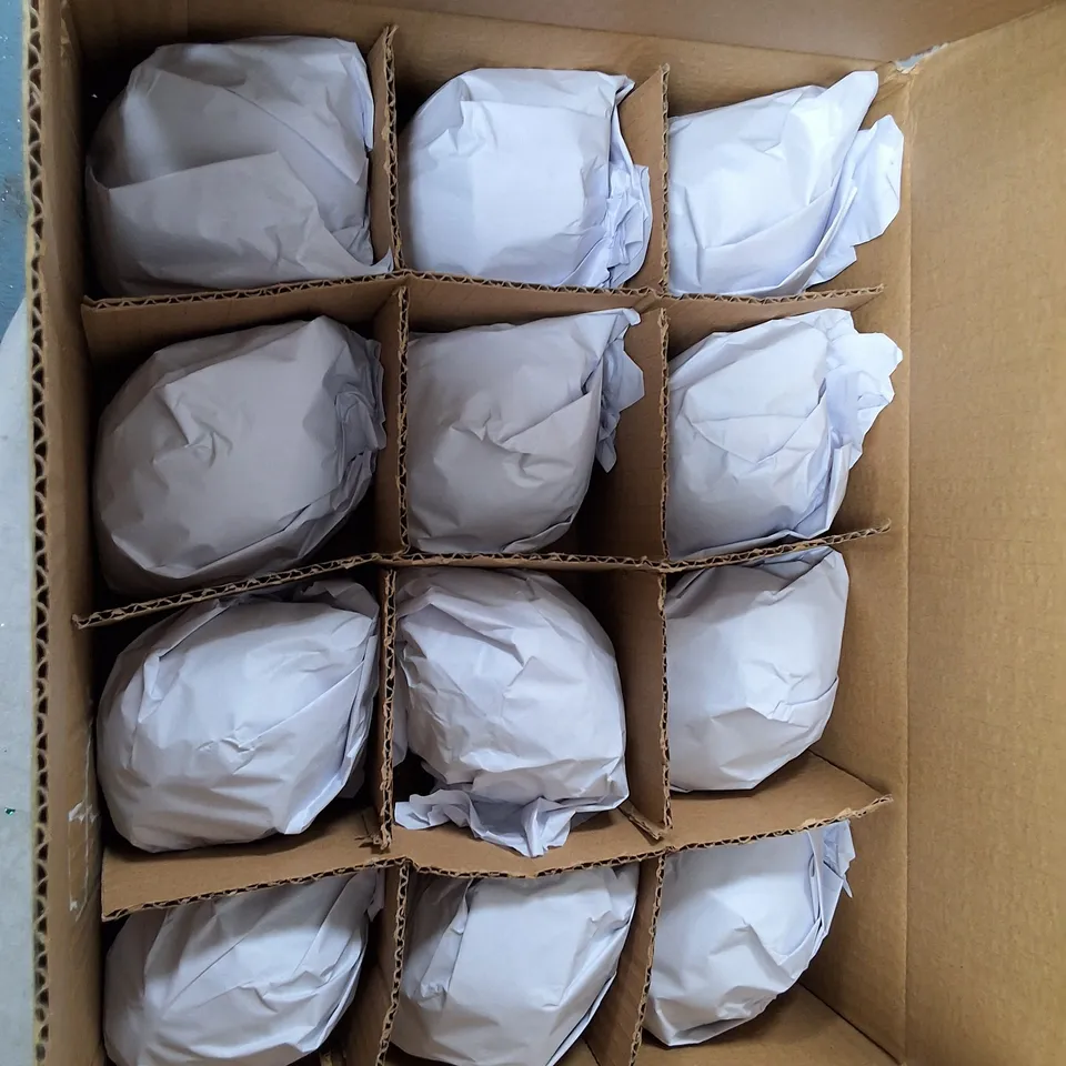 SET OF 12 GISELA GRAHAM DECORATIVE GREEN TREE BAUBLES