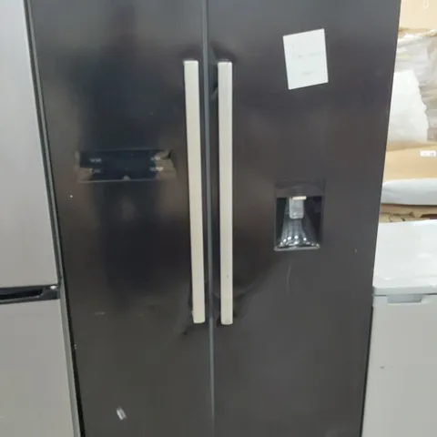 SWAN BLACK AMERICA STYLE FRIDGE FREEZER