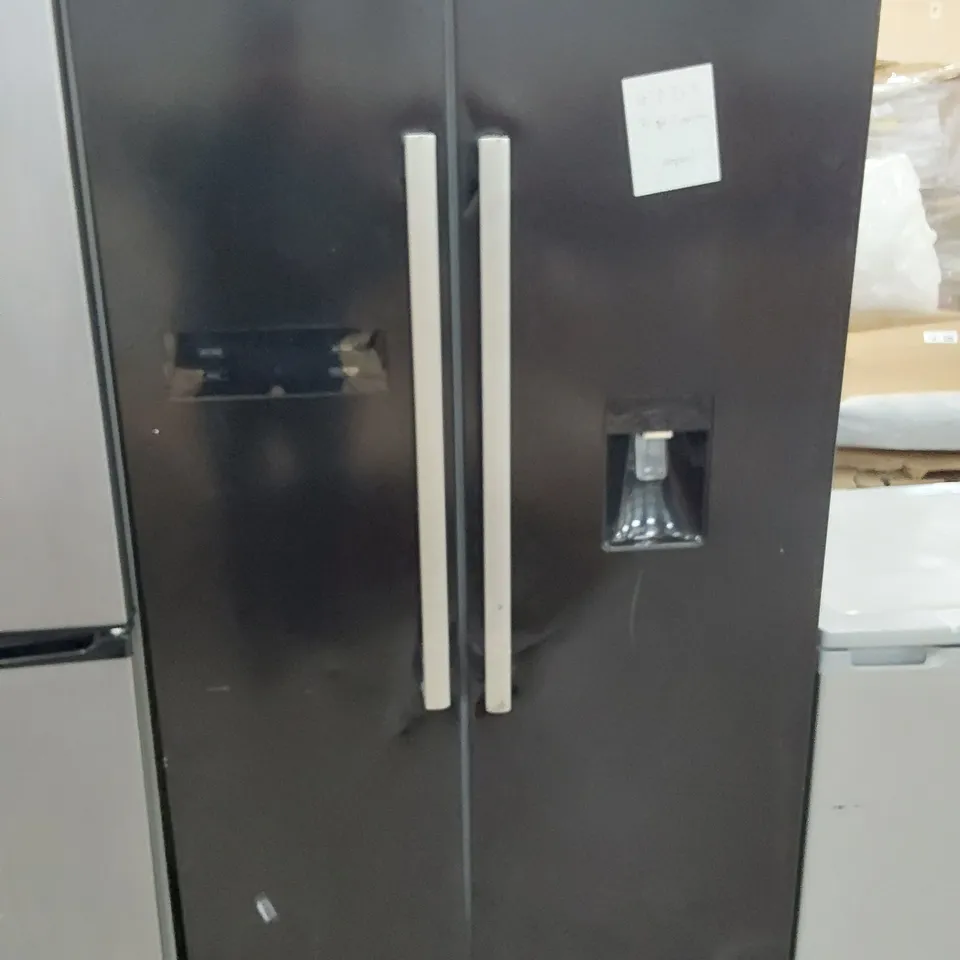 SWAN BLACK AMERICA STYLE FRIDGE FREEZER
