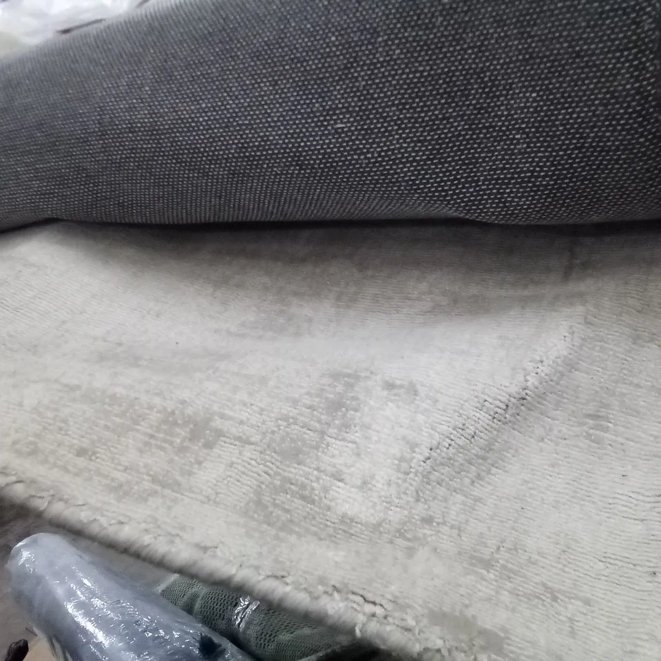 DORIS HANDMADE TUFTED PUTTY/CREAM RUG 160X230CM