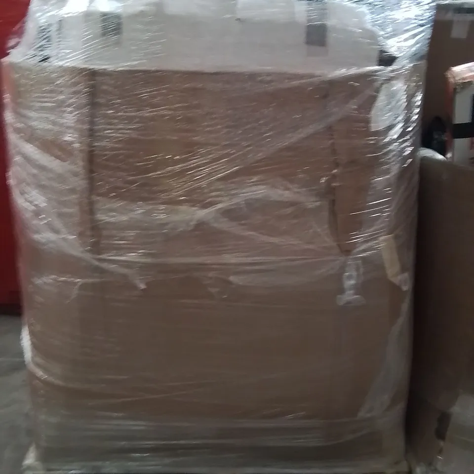 PALLET OF ASSORTED HOUSEHOLD GOODS AND PRODUCTS TO INCLUDE;SOLAR PANEL BUTTERFLY LIGHT,LIGHT,HEATED BLANKET,CLOTHES AIRER